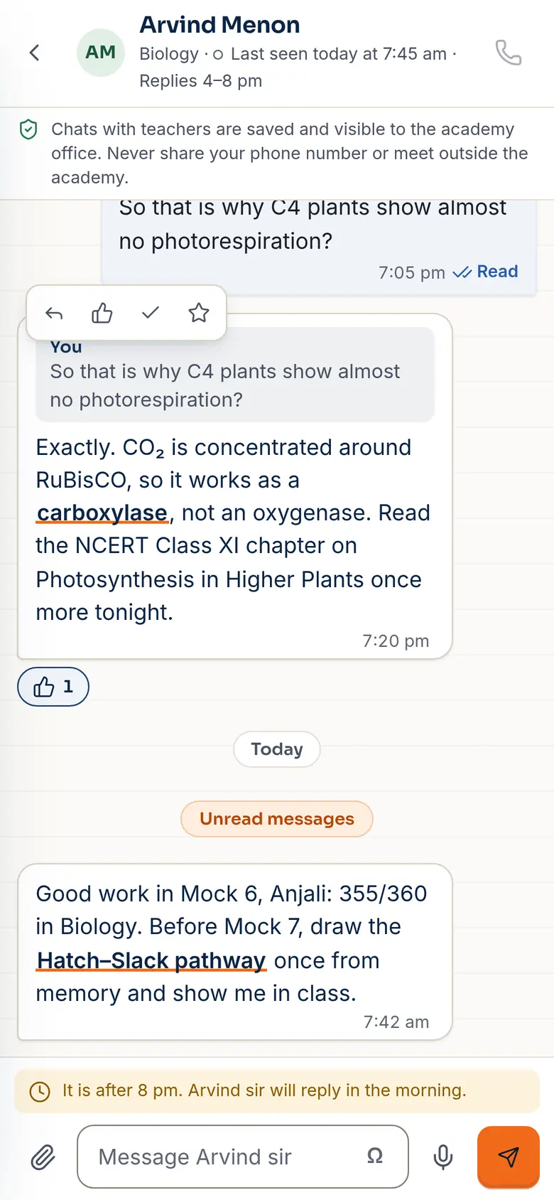 A student's chat with a teacher about C4 plants (demo app, sample data).